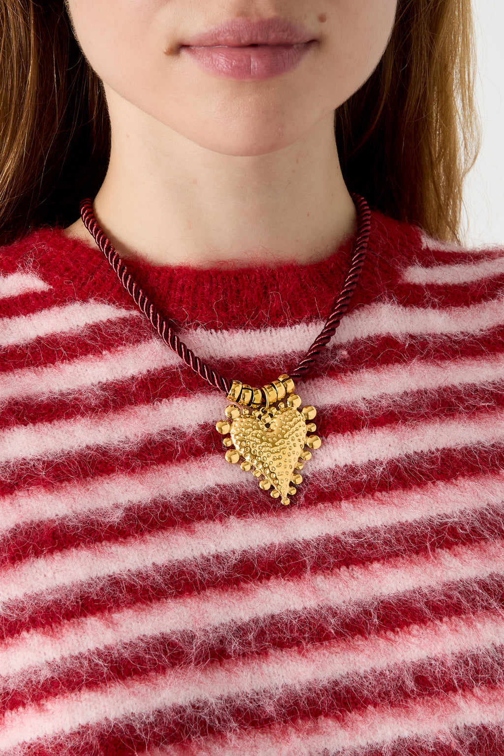 Collares trenzados de acero inoxidable con forma de corazón, sencillos, de la serie Daily Simple para mujer.
