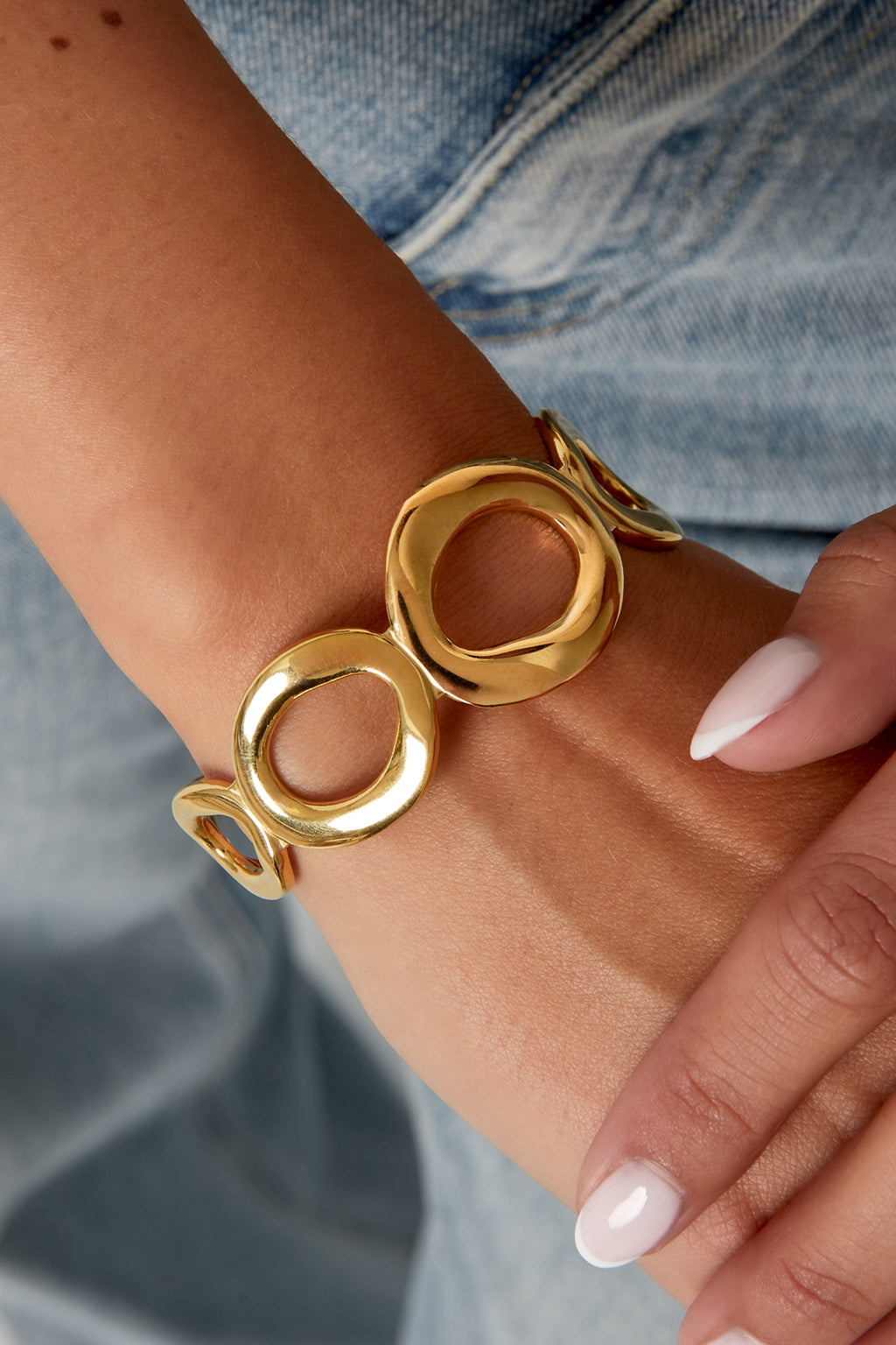 Stylish Gold Cuff Bracelet for Women