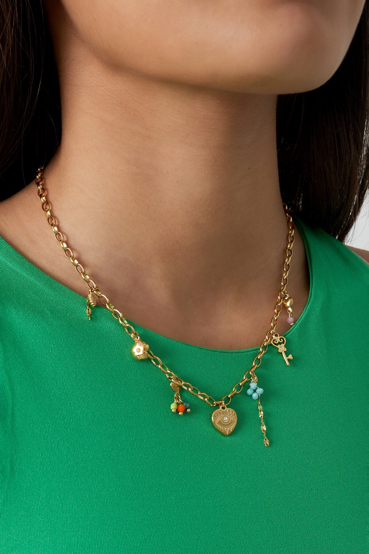 Elegant Gold-Toned Flower Heart Pendant Necklace