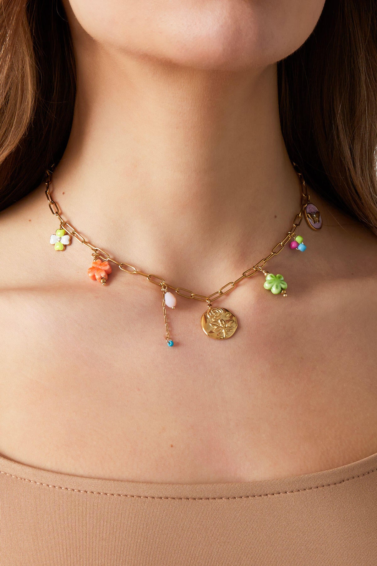 Elegant Gold Plated Flower Pendant Necklace