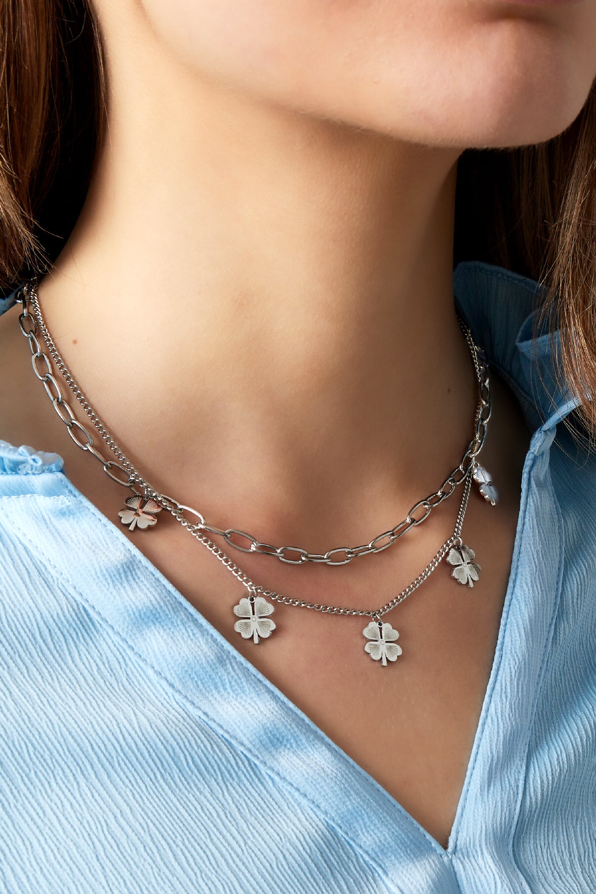 collar de la suerte en capas