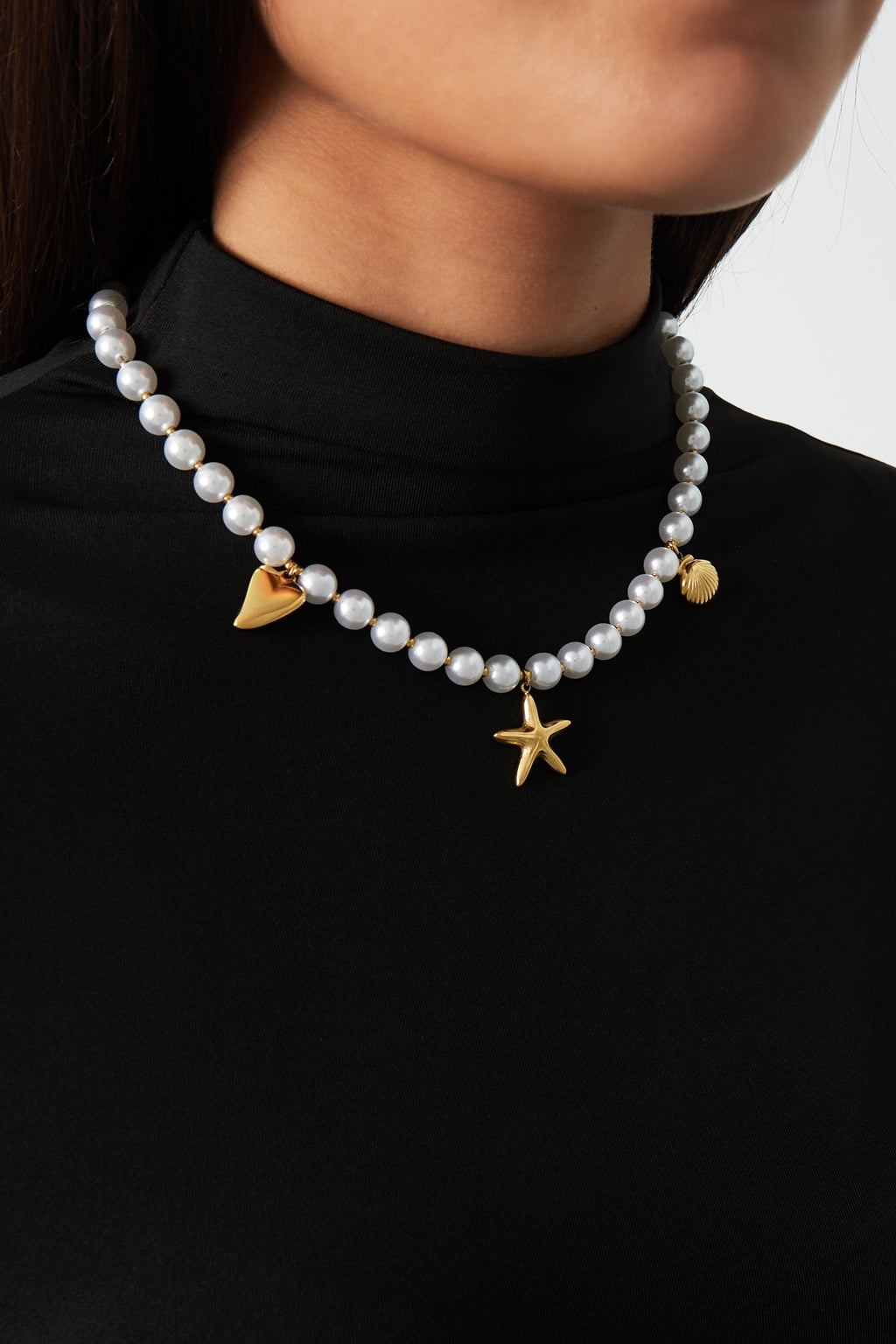 collar de perlas día del mar