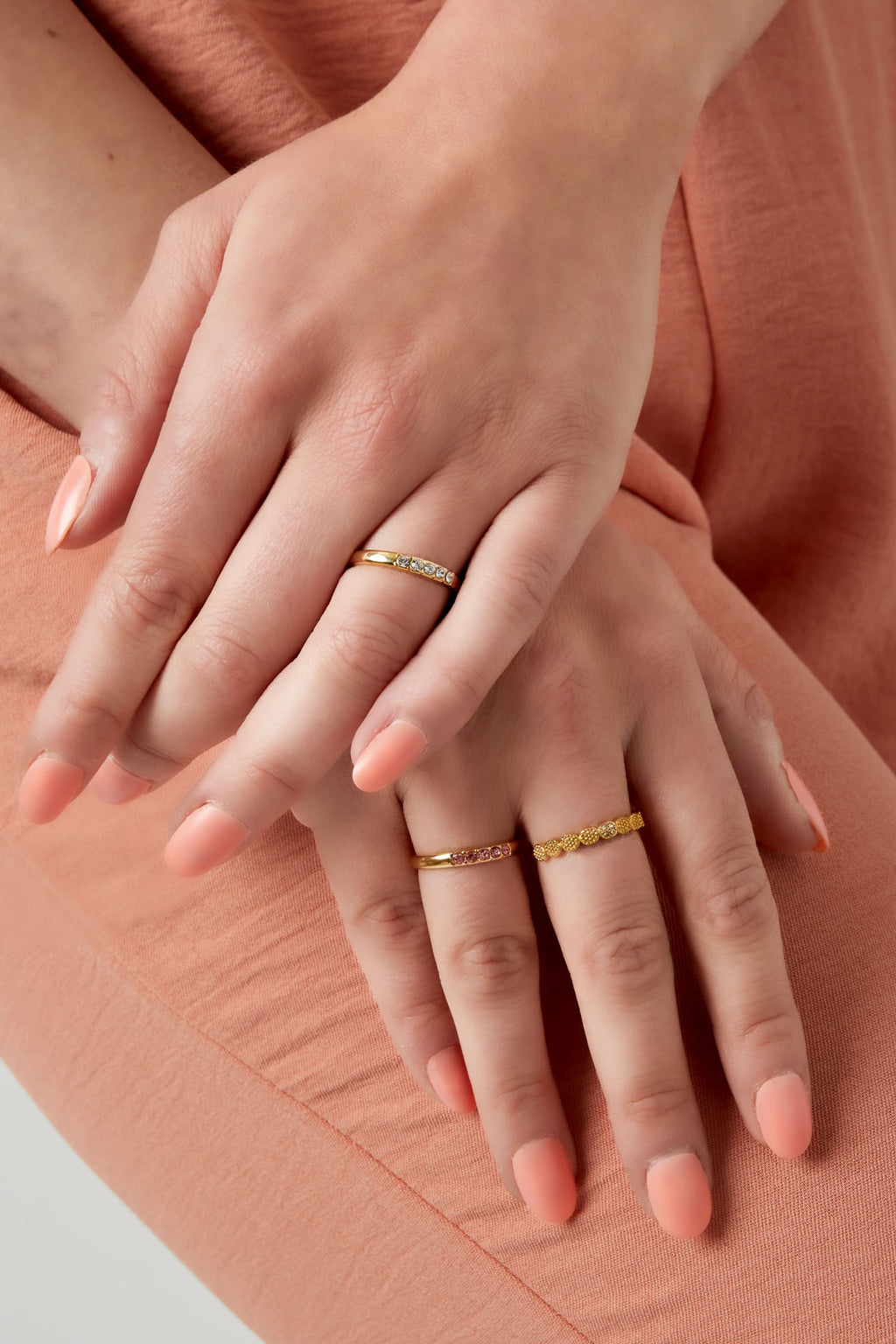 Anillo con piedras - Acero inoxidable