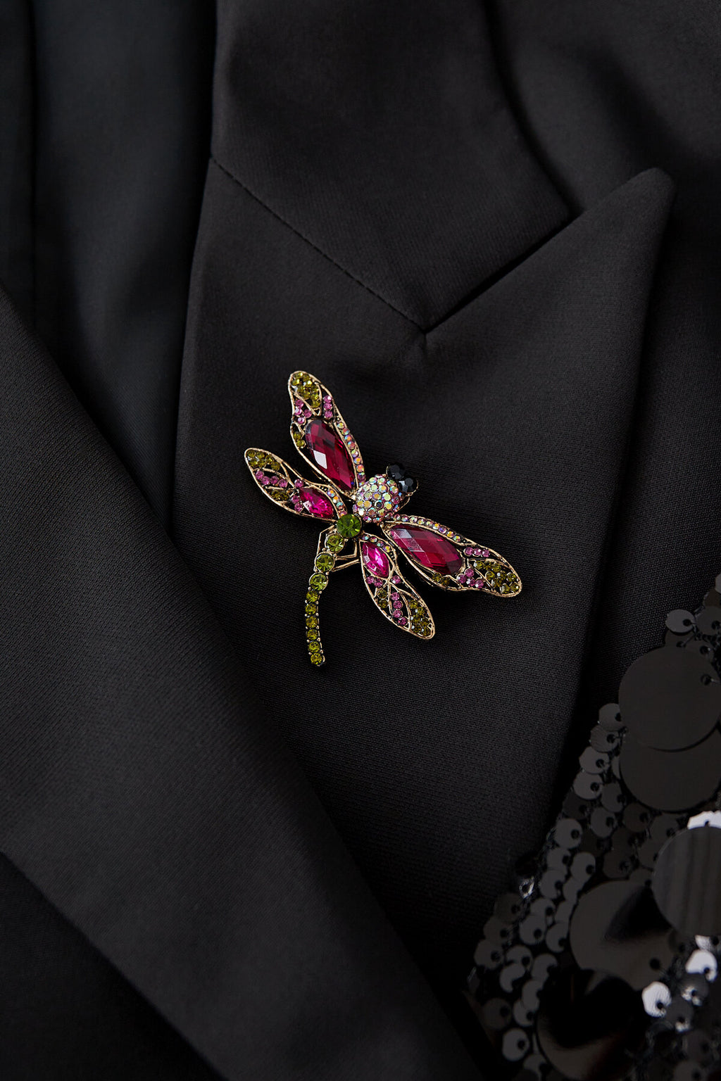 Multicolour Alloy Brooch: Elevate Your Style