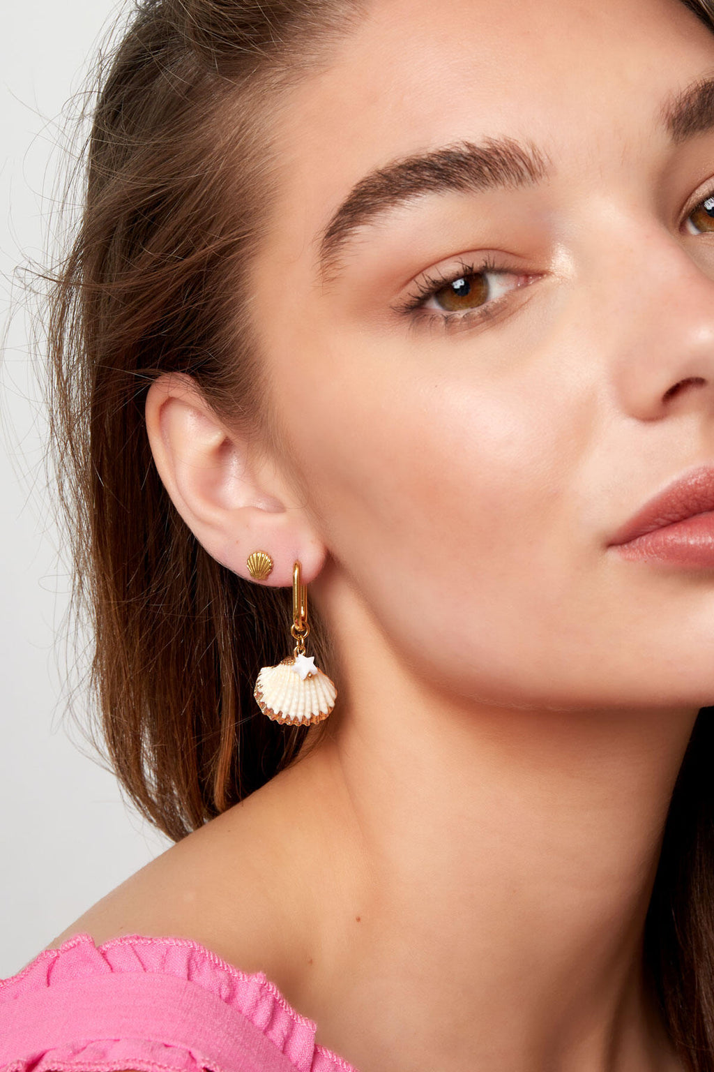 Stylish Stainless Steel Shell Stud Earrings for Women