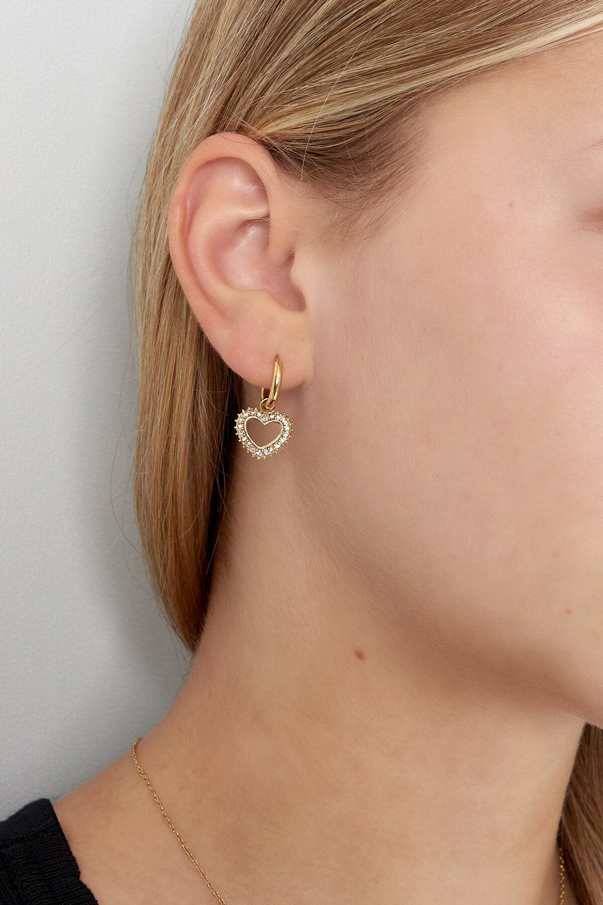 Elegant Heart-Shaped Rhinestone Drop Earrings