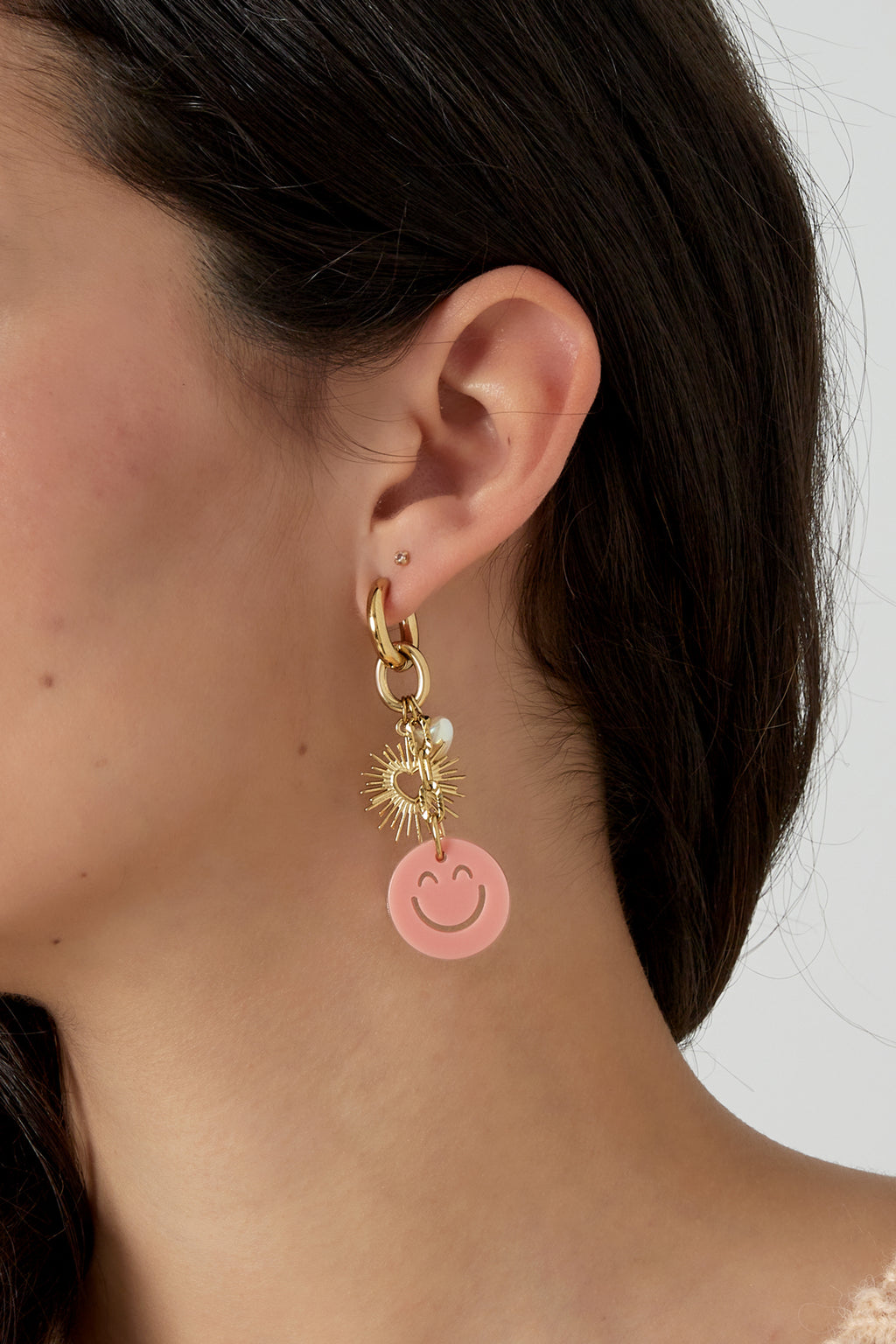 Elegant Pink Fuchsia Drop Earrings for Statement Looks