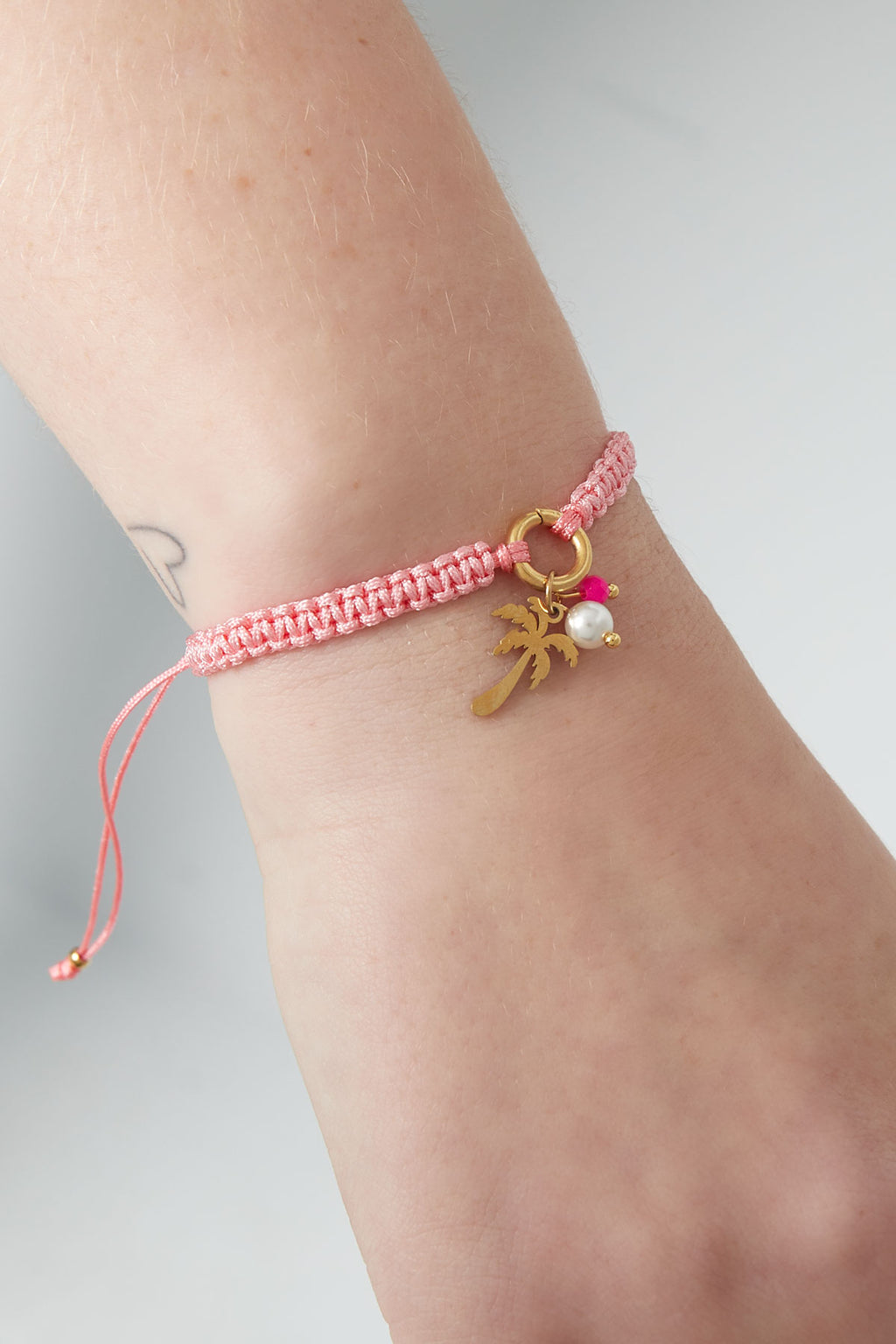 Chic Braided Bracelets for Effortless Style