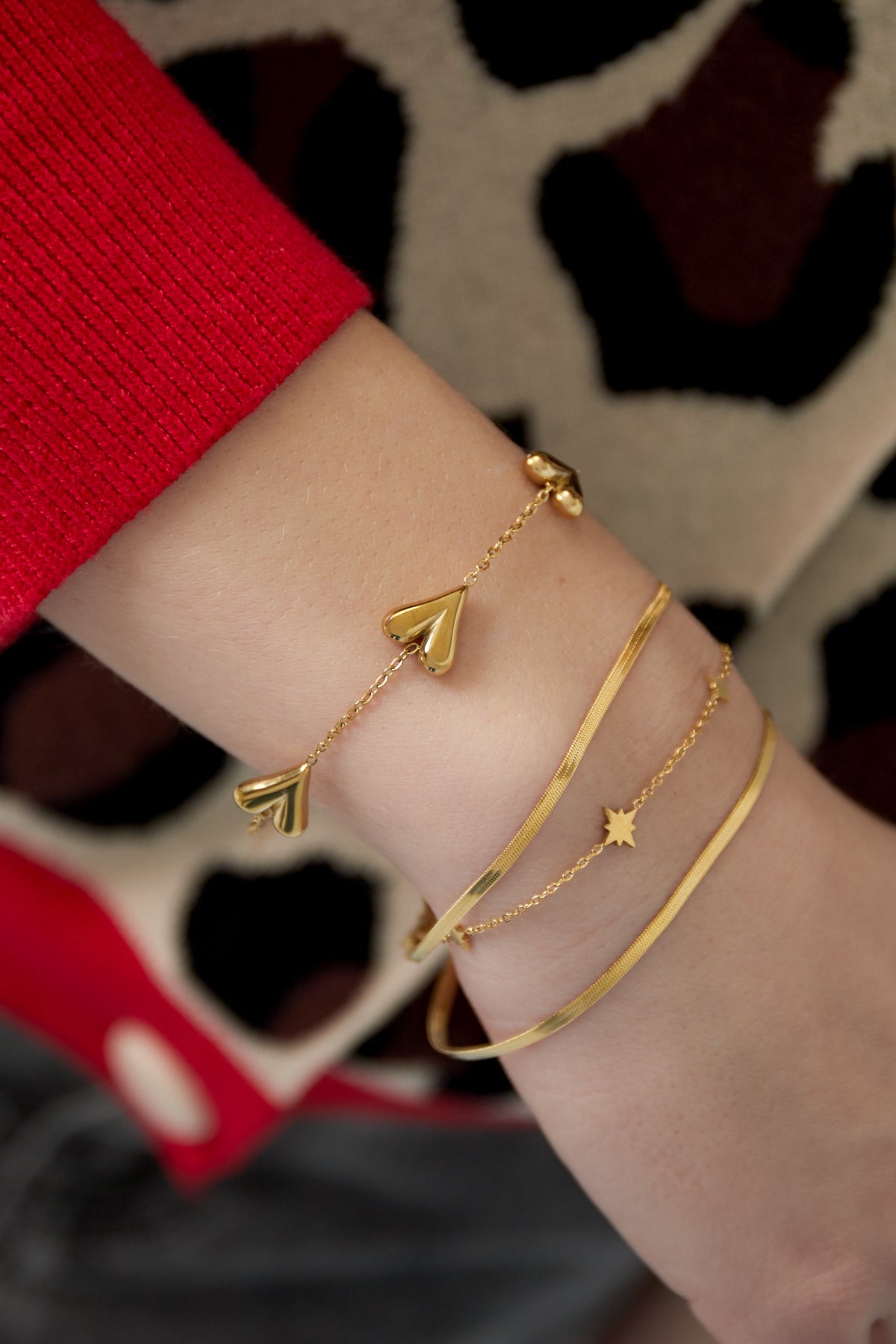 Elegant Stainless Steel Charm Bracelet - Silver & Gold