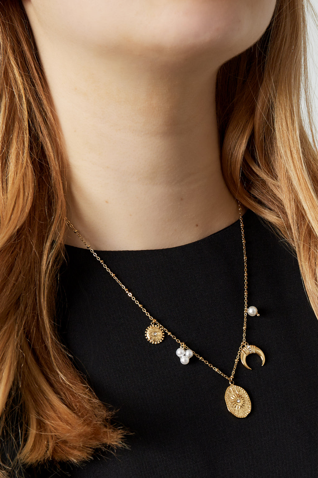 Elegant Irregular Shaped Pendant Necklace for Women
