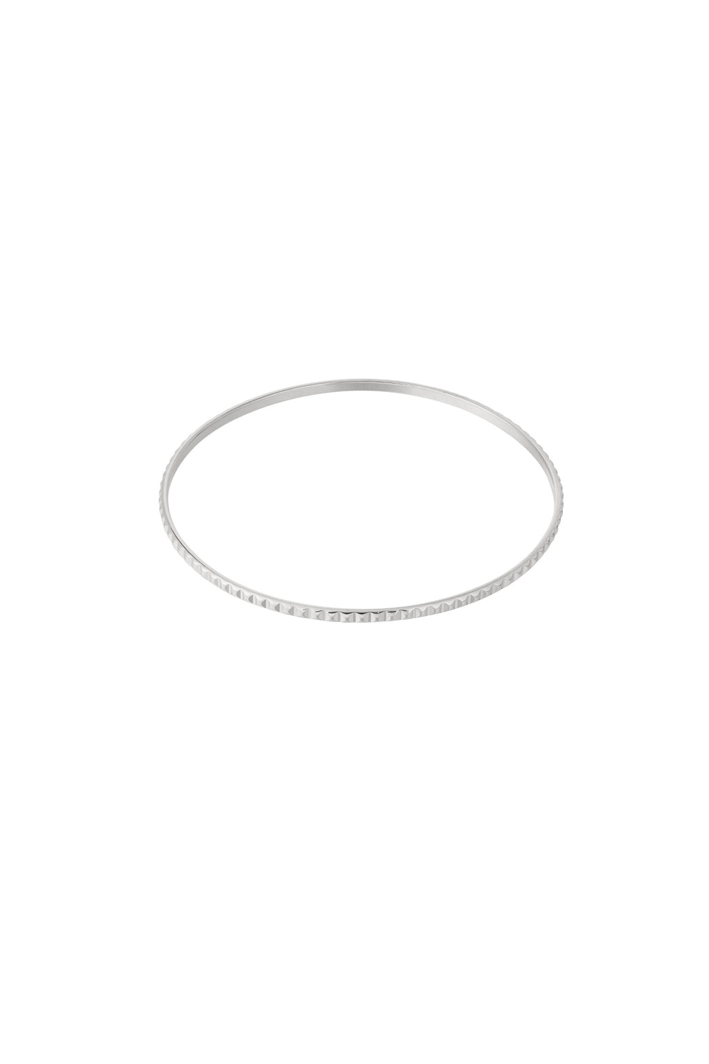 Stylish Stainless Steel Bangle for Everyday Elegance
