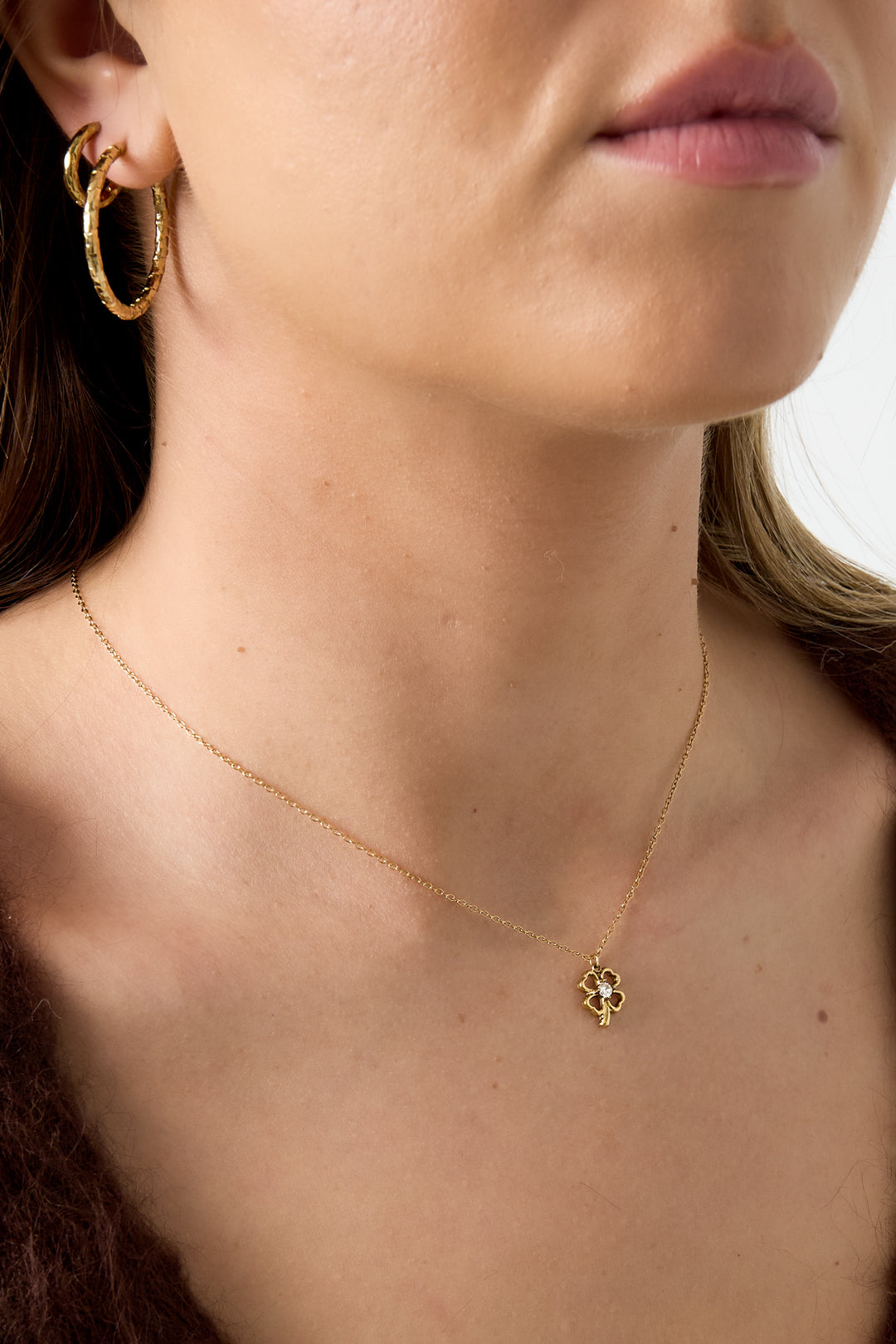 Collares con colgante de acero inoxidable chapado en oro de 14 quilates, serie Clover Casual Simple, joyería para mujer.