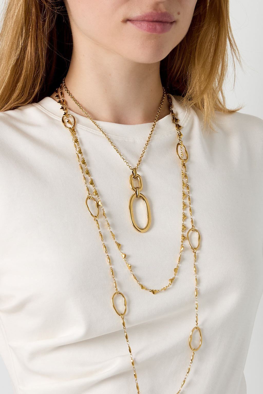 Collares con colgante de acero inoxidable con forma elíptica, sencillos, de la serie Daily Simple para mujer.