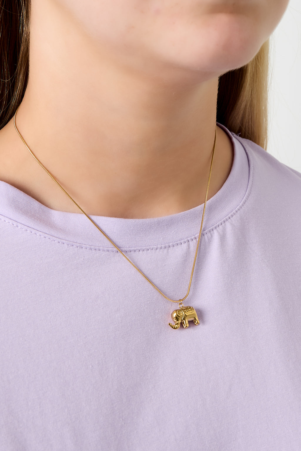 Elegant Animal Pendant Necklace for Everyday Wear