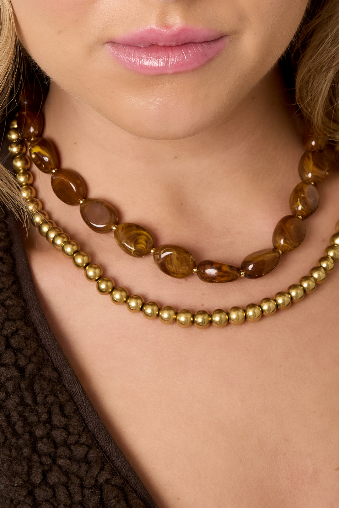 Collares de cuentas acrílicas