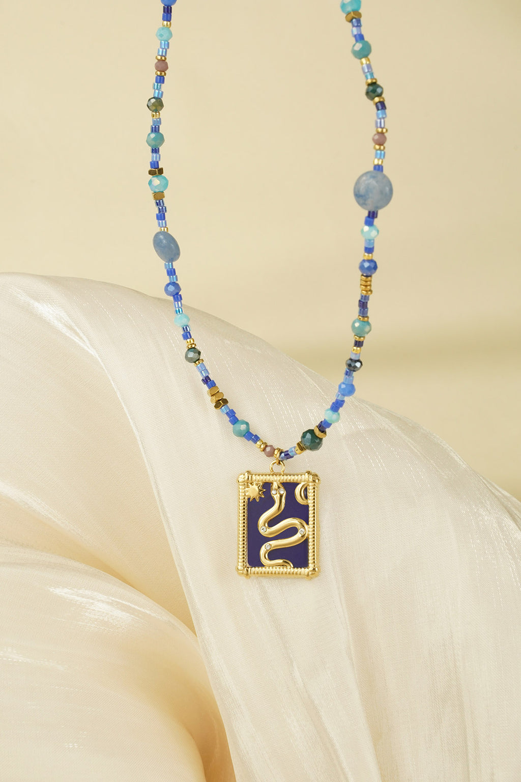 Chic Blue Beaded Necklace for Women - Spring/Summer Statement
