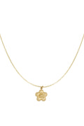 Elegant Flower Pendant Necklace for Everyday Wear