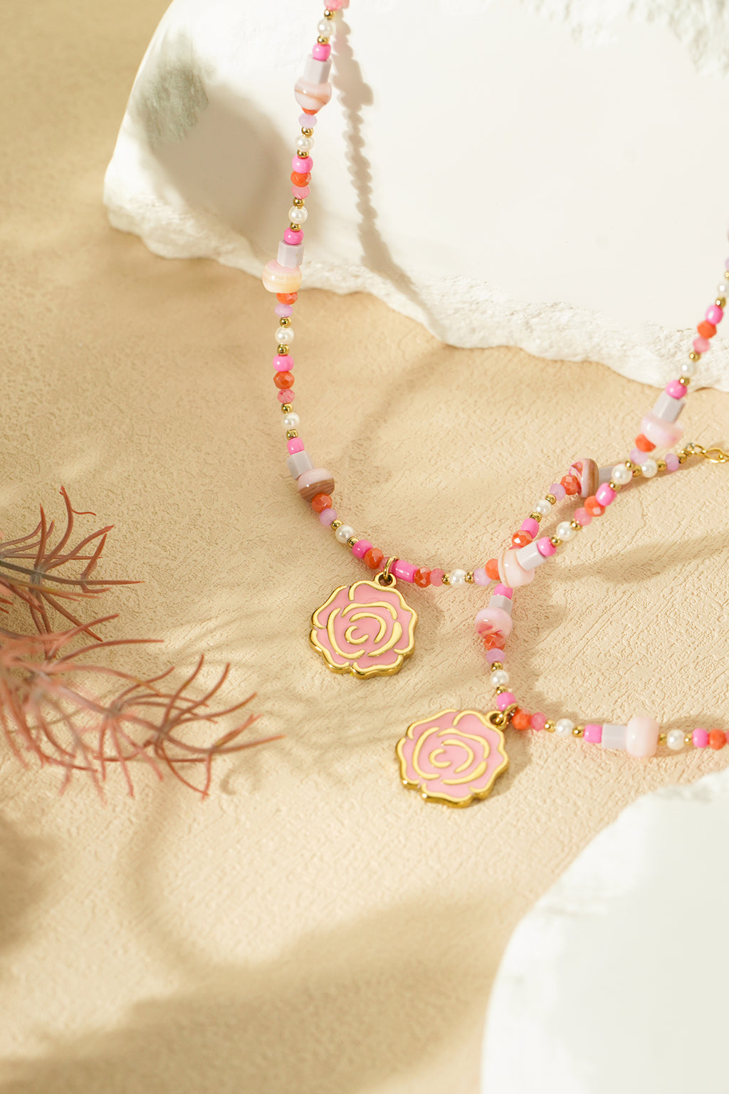 Pulsera de cuentas de rosas - Color rosa y dorado