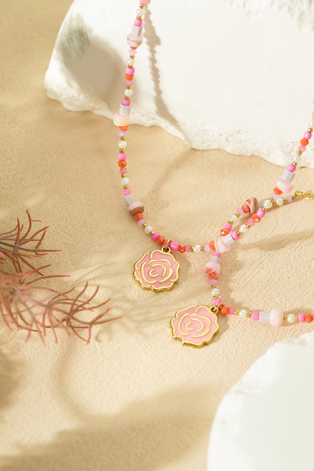 Pulsera de cuentas de rosas - Color rosa y dorado