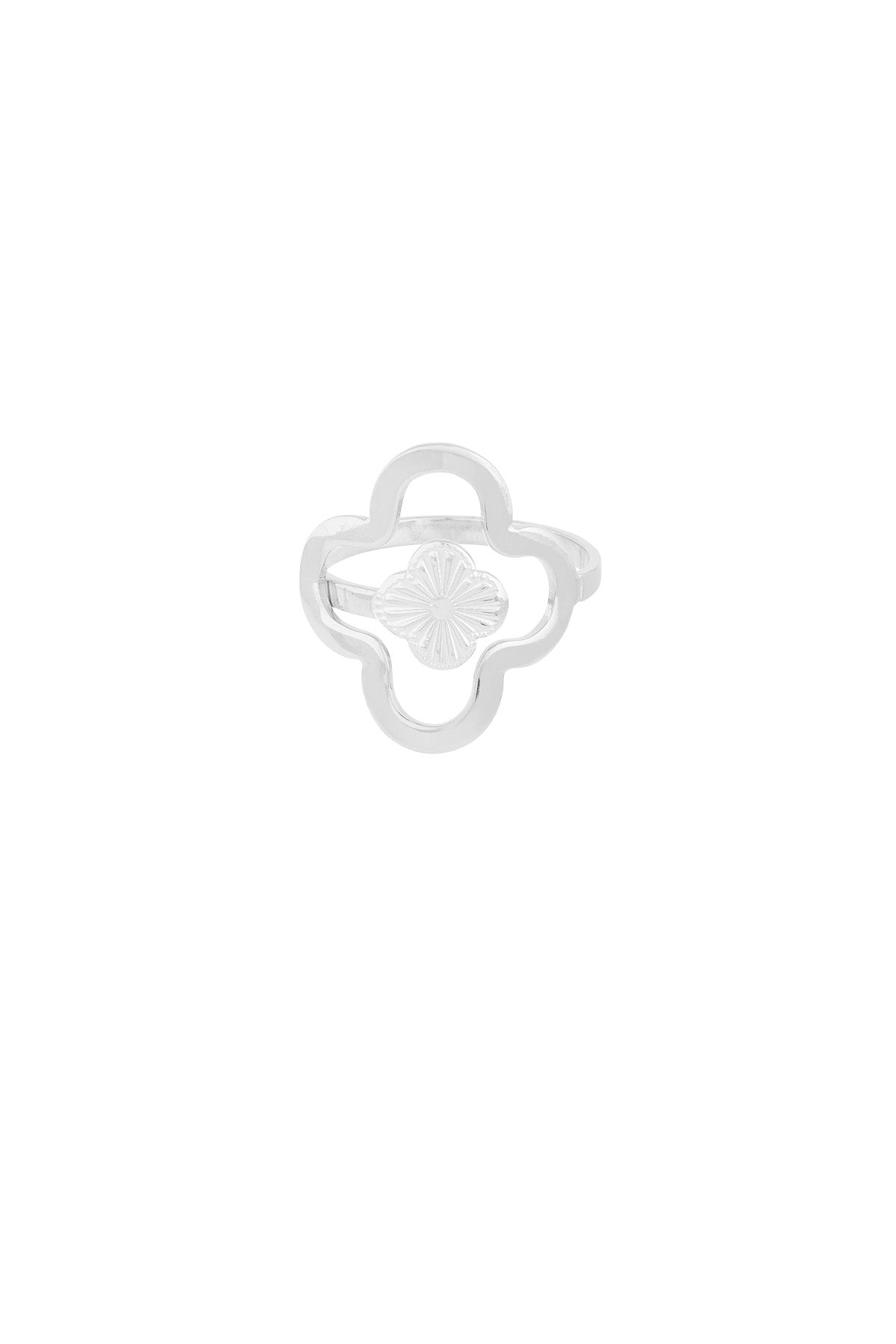 anillo de hoja de la suerte