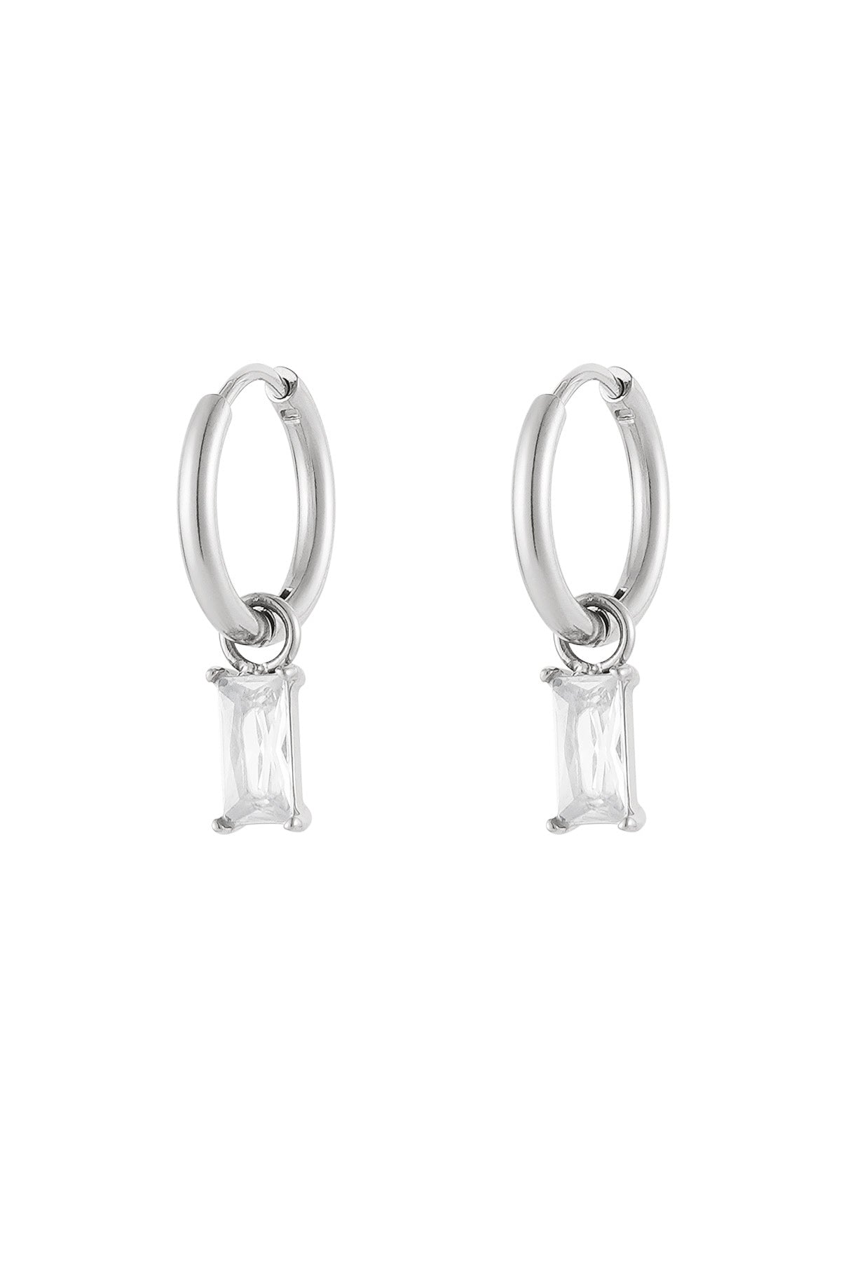Stylish Drop Earrings in Vibrant Colors