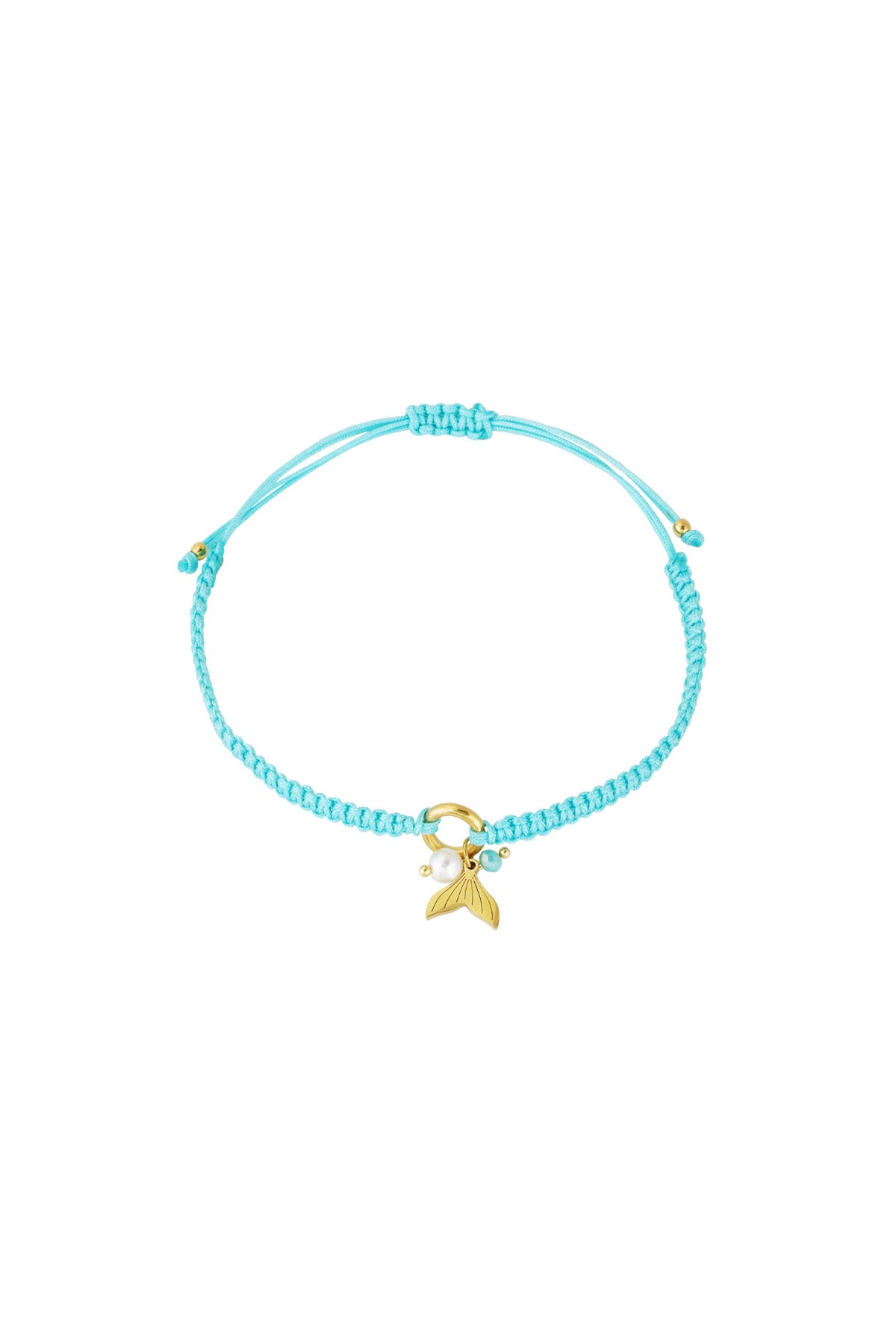 Chic Braided Bracelets for Everyday Elegance