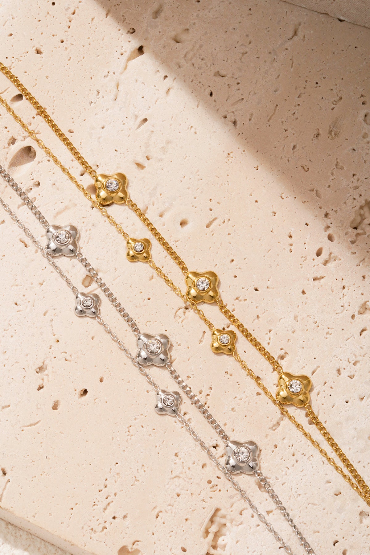 pulsera floreada
