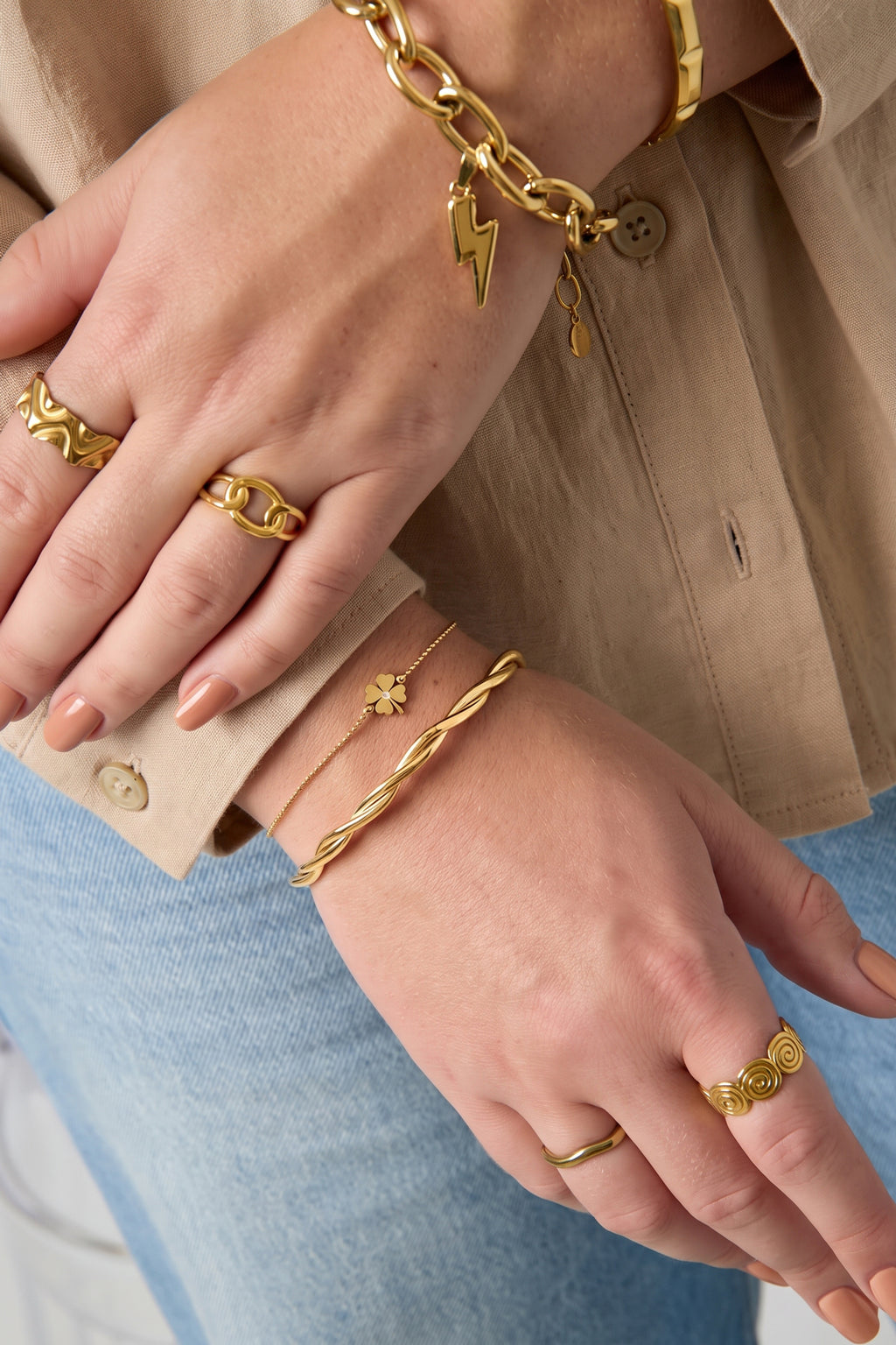 Pulseras con dijes de acero inoxidable chapadas en oro de 14 quilates, serie Clover Simple Daily Simple, joyería para mujer
