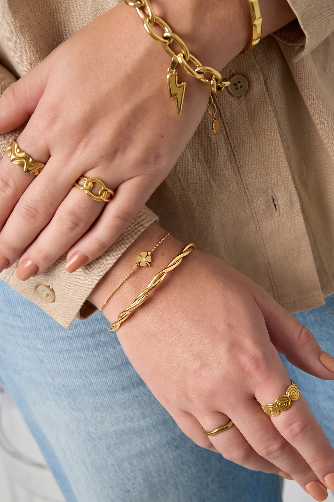 Pulseras con dijes de acero inoxidable chapadas en oro de 14 quilates, serie Clover Simple Daily Simple, joyería para mujer