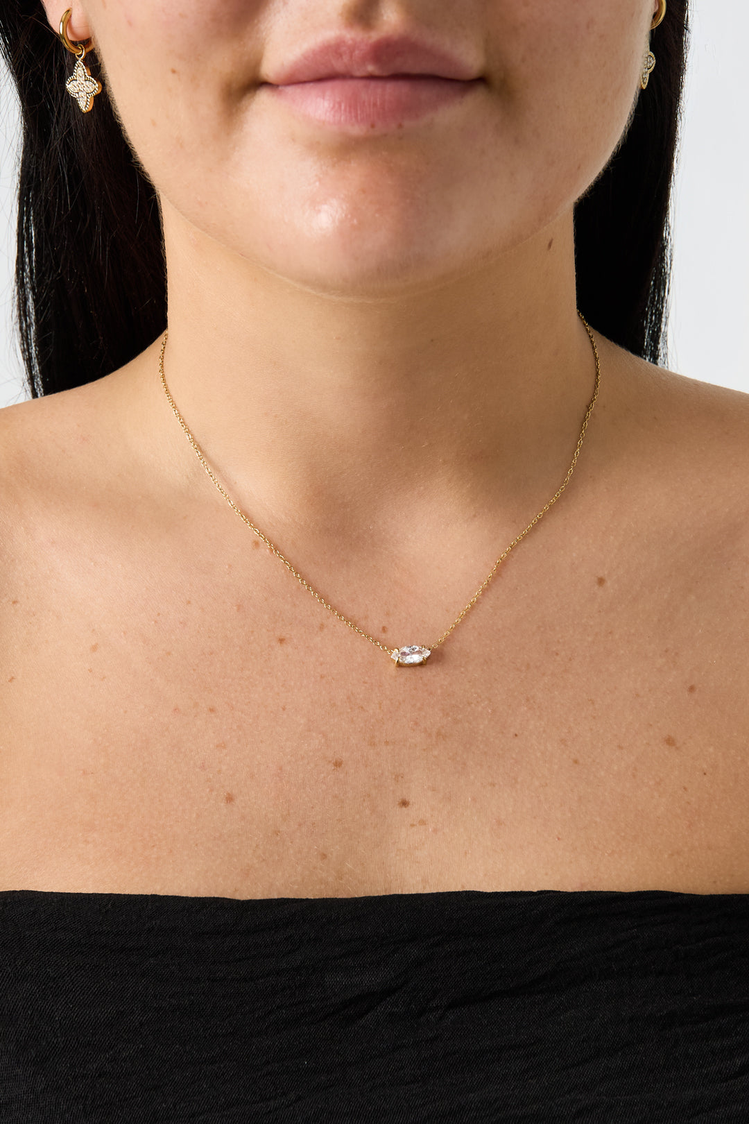 Collares con colgante de acero inoxidable con forma elíptica, sencillos, de la serie Daily Simple para mujer.