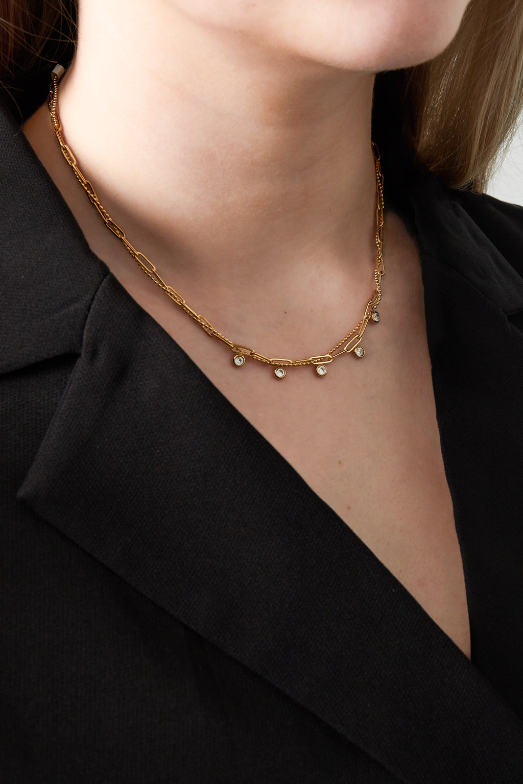 Collar de cadena brillante