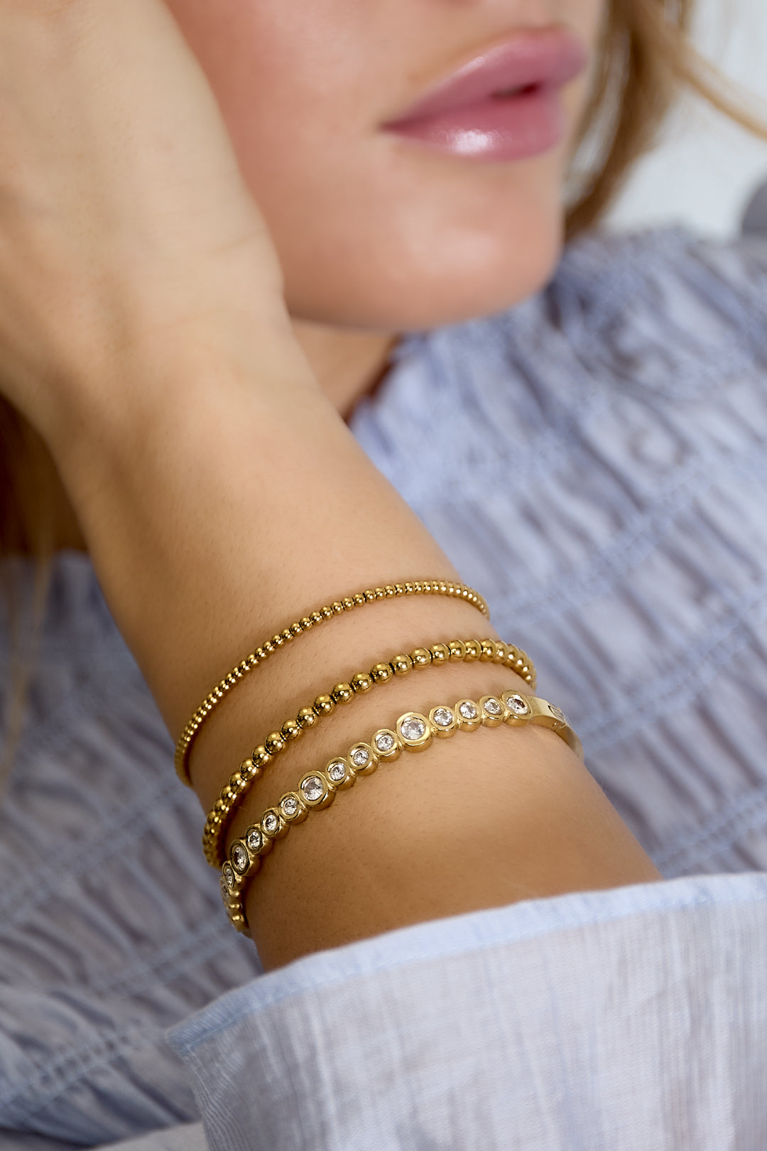 Pulsera brazalete piedras redondas