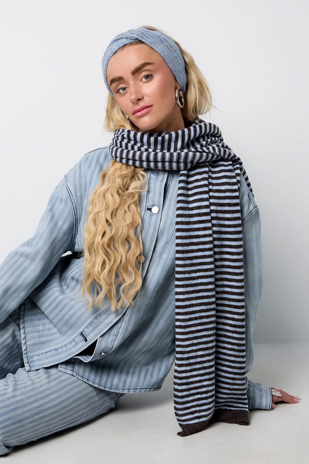 Bufandas de invierno a rayas, informales, de poliéster, accesorios para el día a día.