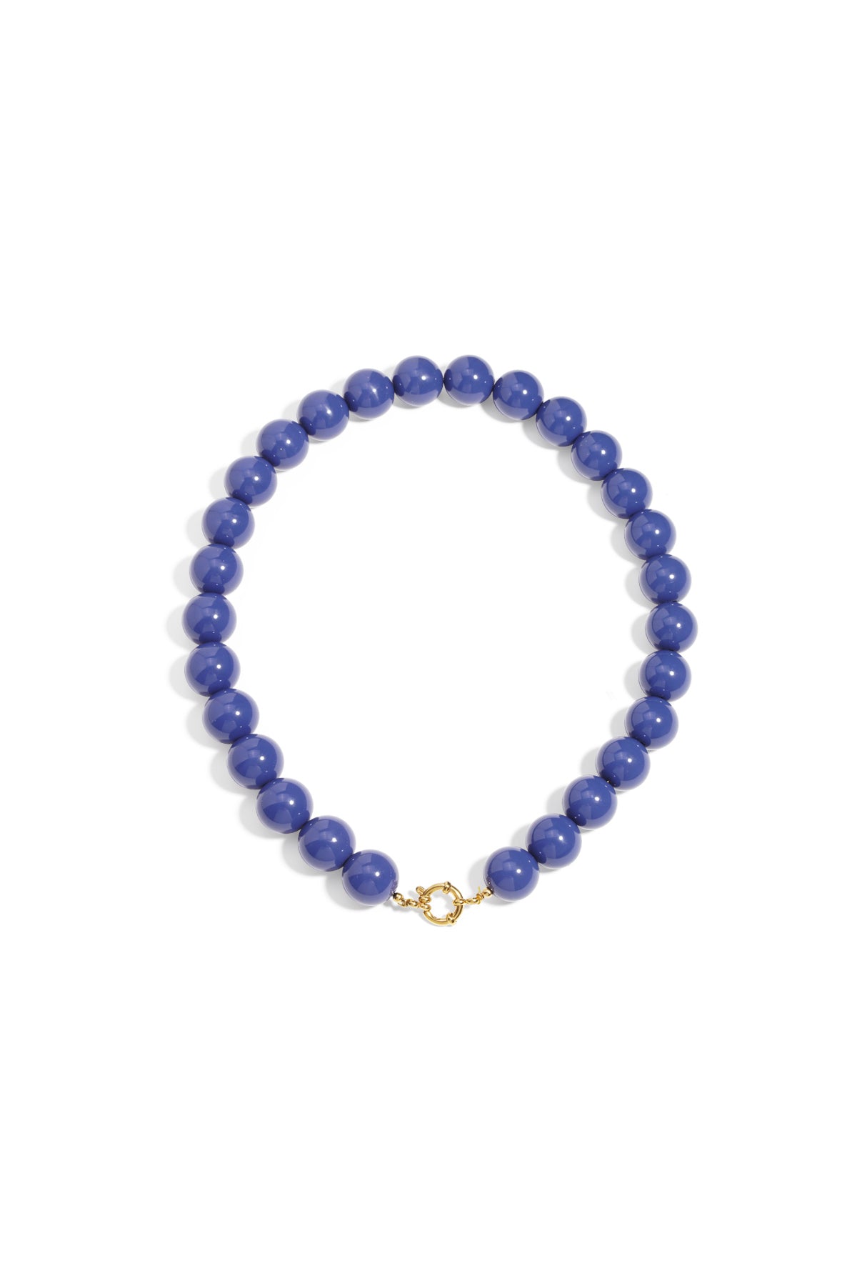 Collar con cuentas grandes y cierre frontal
