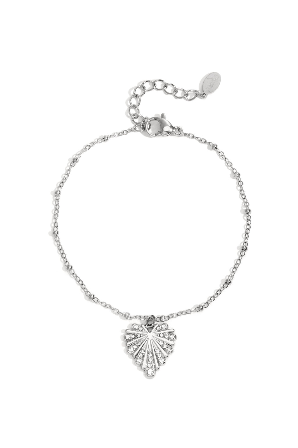 Elegant Heart Charm Bracelet for Daily Wear