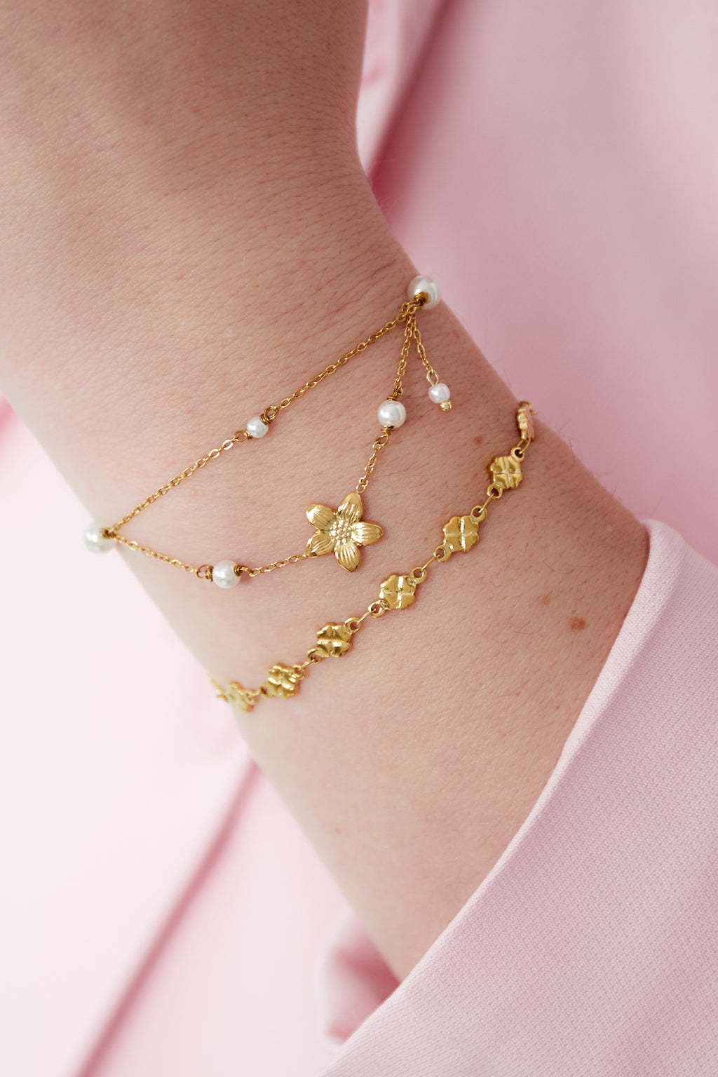 Pulsera de flores de doble problema