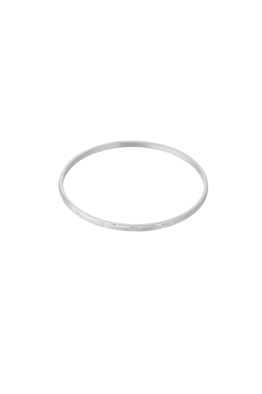 Elegant Stainless Steel Bangle for Everyday Style