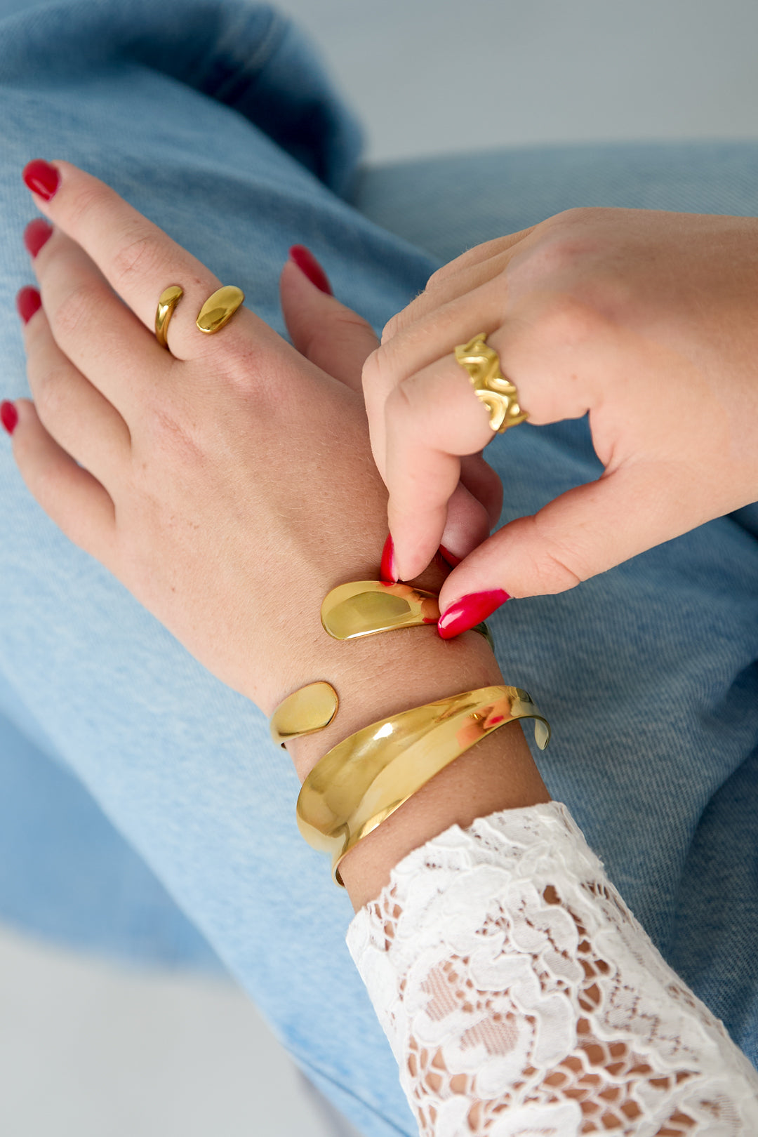 Pulseras de acero inoxidable con forma irregular, estilo sencillo para uso diario, serie Simple. Joyería para mujer.