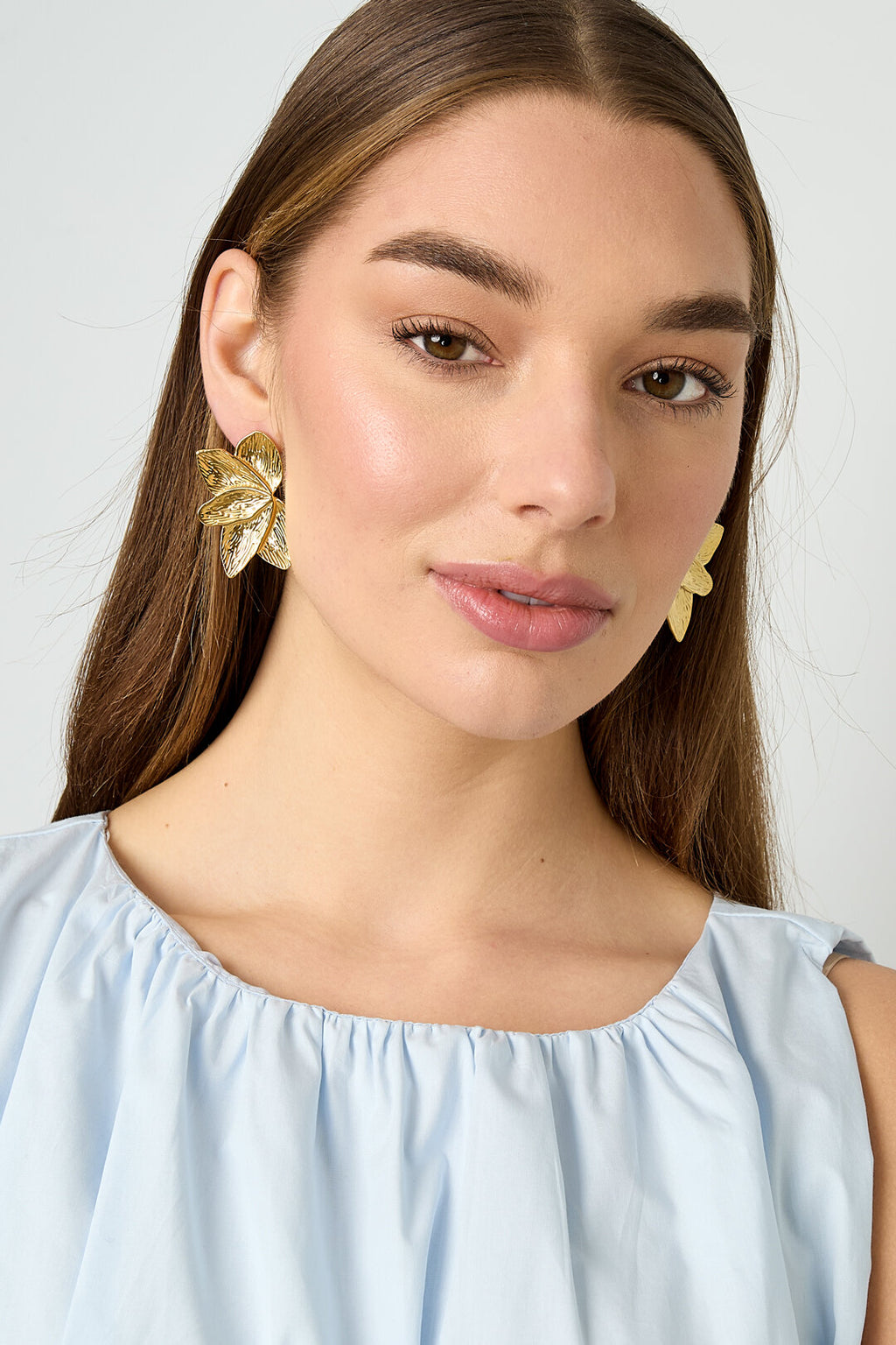 Elegant Gold Leaf Stud Earrings for Everyday Wear