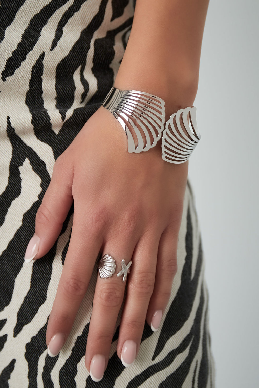 Elegant Cuff Bracelets for Everyday Glam